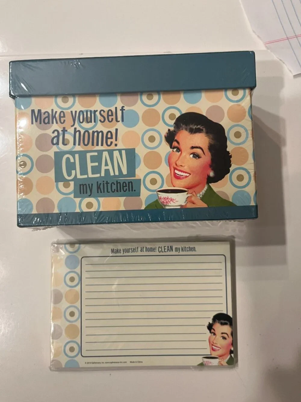 Recipe Box & Recipe Cards by  Ephemera  (NEW) - Make Yourself at home! CLEAN,..